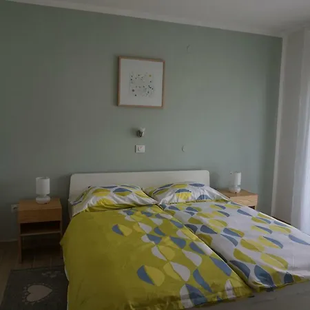 Apartma Irena * Volce